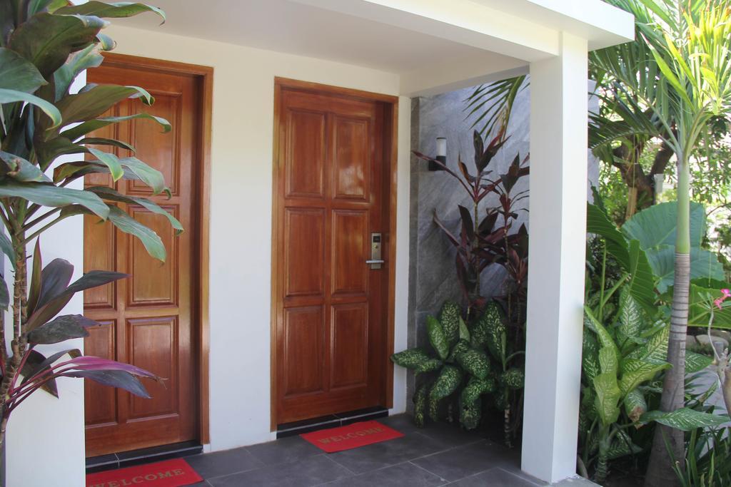 Kampoeng Nelayan Hotel 帕卢 外观 照片