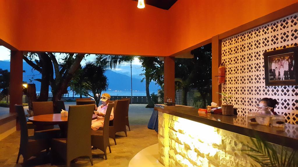Kampoeng Nelayan Hotel 帕卢 外观 照片