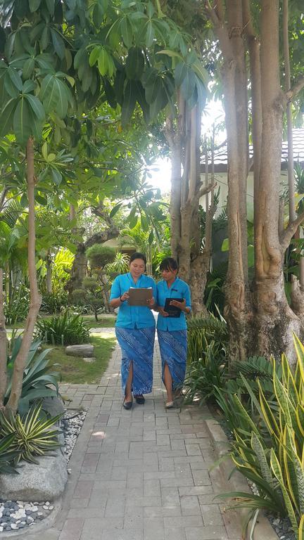 Kampoeng Nelayan Hotel 帕卢 外观 照片
